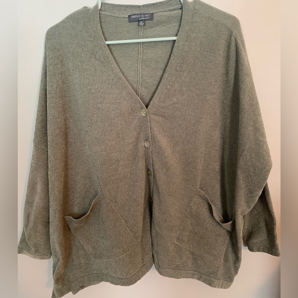Barefoot Dreams CozyChic Lite Button Front Cardigan, NWOT , Size Medium - Picture 3 of 5